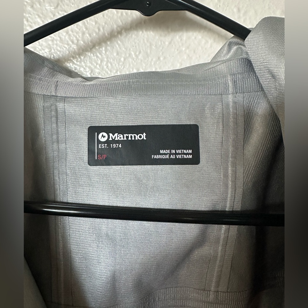 Marmot Gortex Ski Jacket - Picture 5 of 12